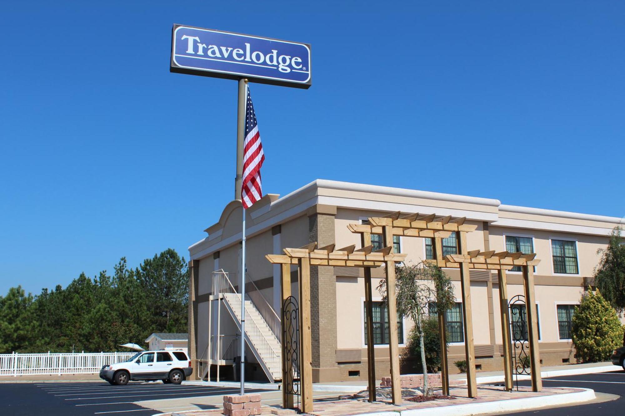 Travelodge By Wyndham Perry National Fairgrounds Area I-75 Exterior foto