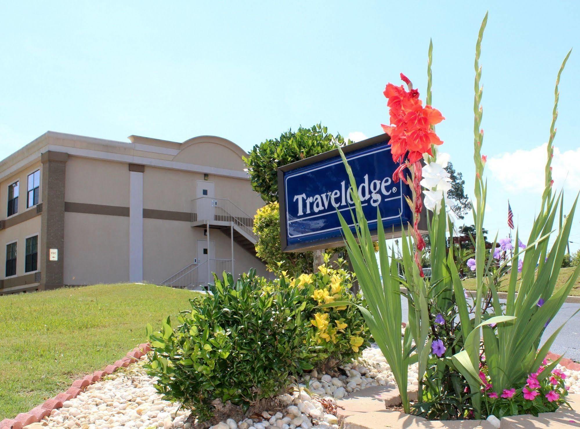 Travelodge By Wyndham Perry National Fairgrounds Area I-75 Exterior foto